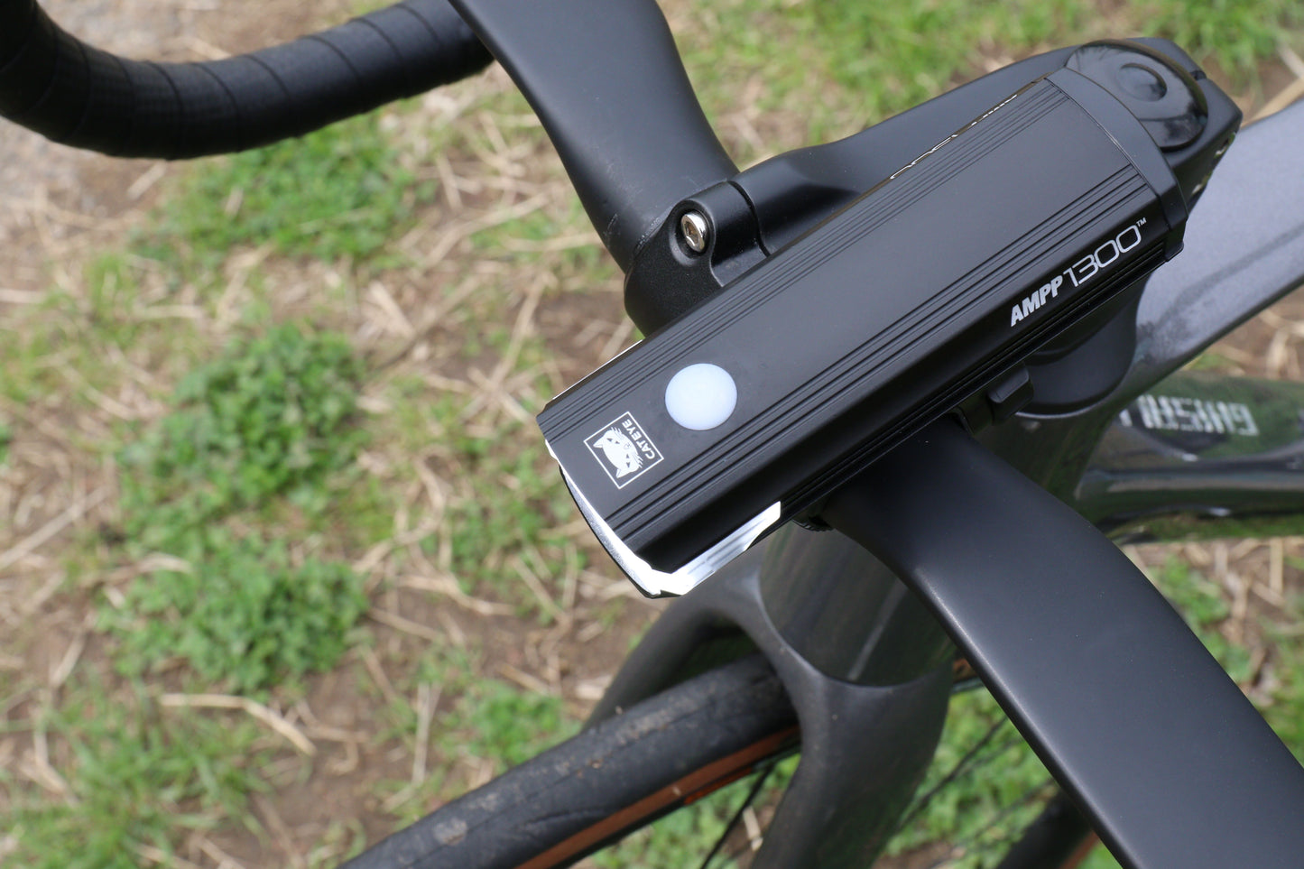 CATEYE AMPP1300 FRONT - LIGHT