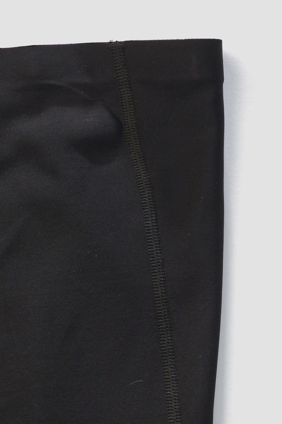 MAAP Knævarmere - Sort