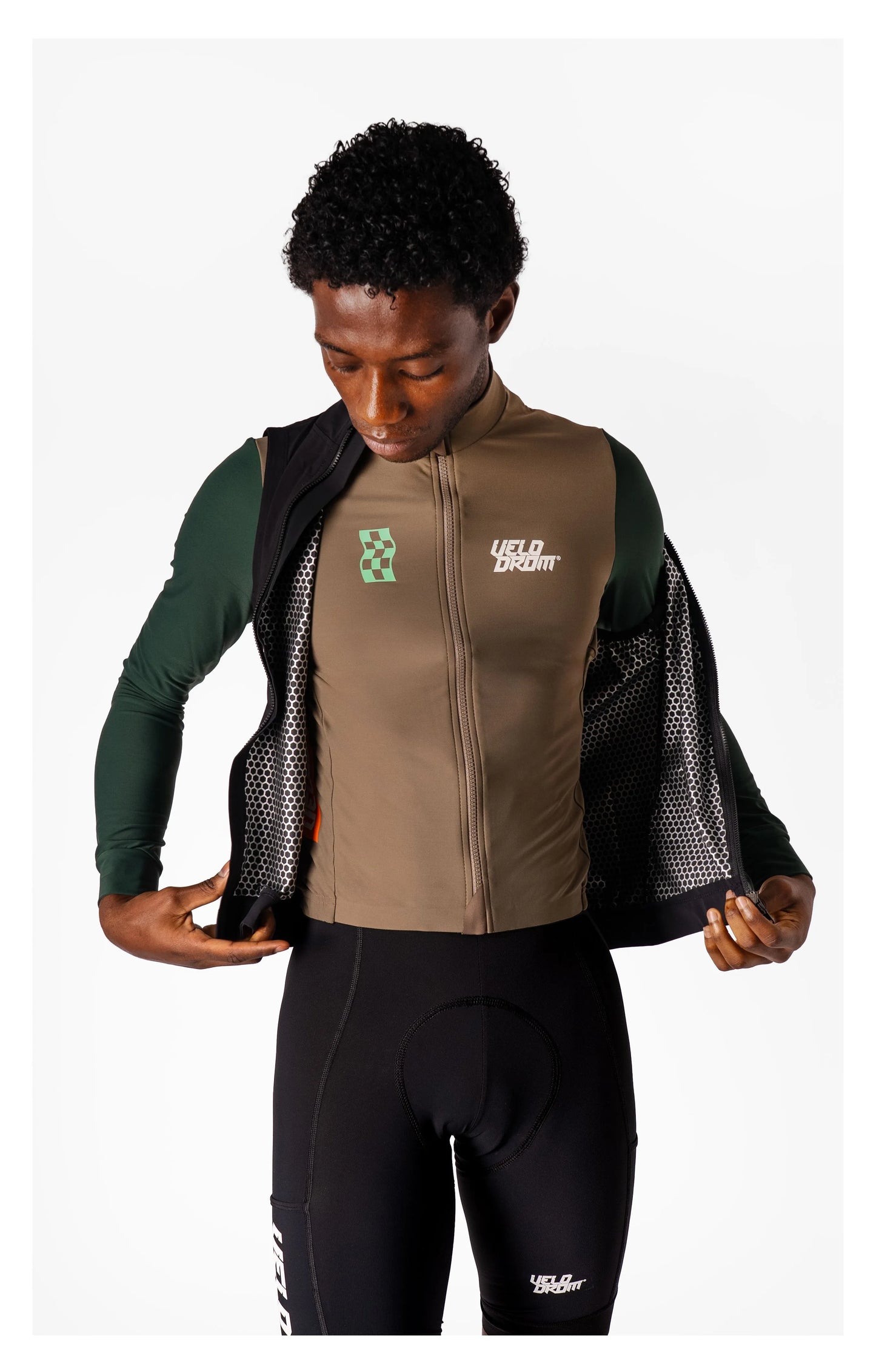 VELODROM RaceDay Halo Gilet 3.0 - Black/Fade Pink