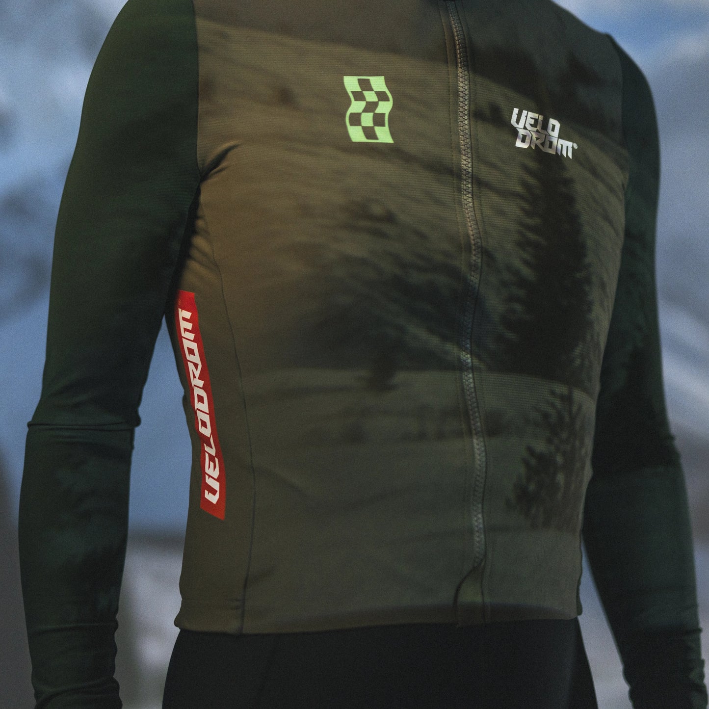 VELODROM RaceDay Thermal Langarmtrikot - Dark Olive/Pine Groove Dual Sleeves