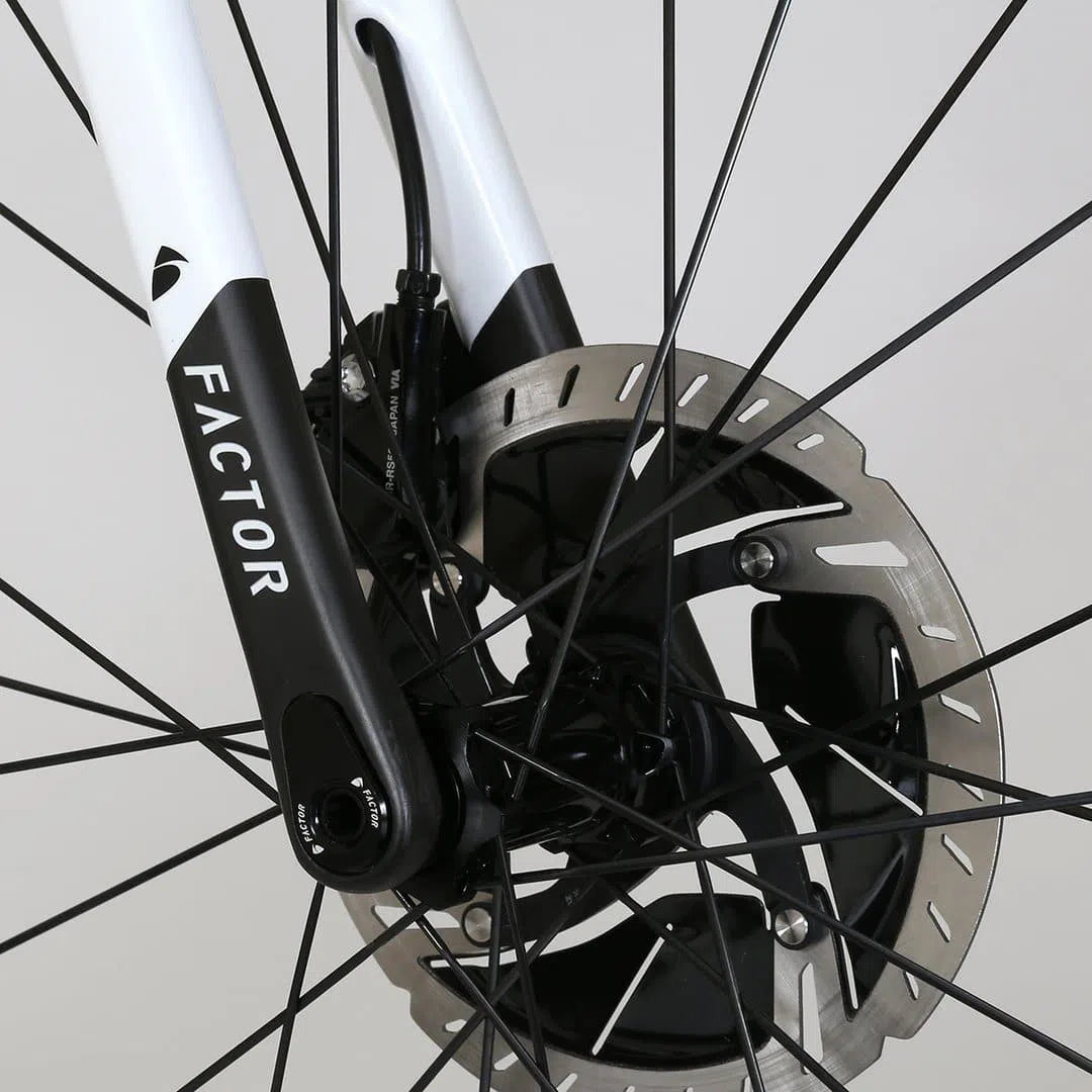 FACTOR O2 FRAME/FORK PEARL Default Velodrom Barcelona