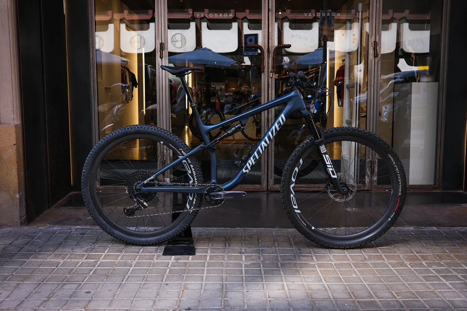 SPECIALIZED EXPERT Epic Demo Complete Bike Mountain Bike Sram X01 - Main Image