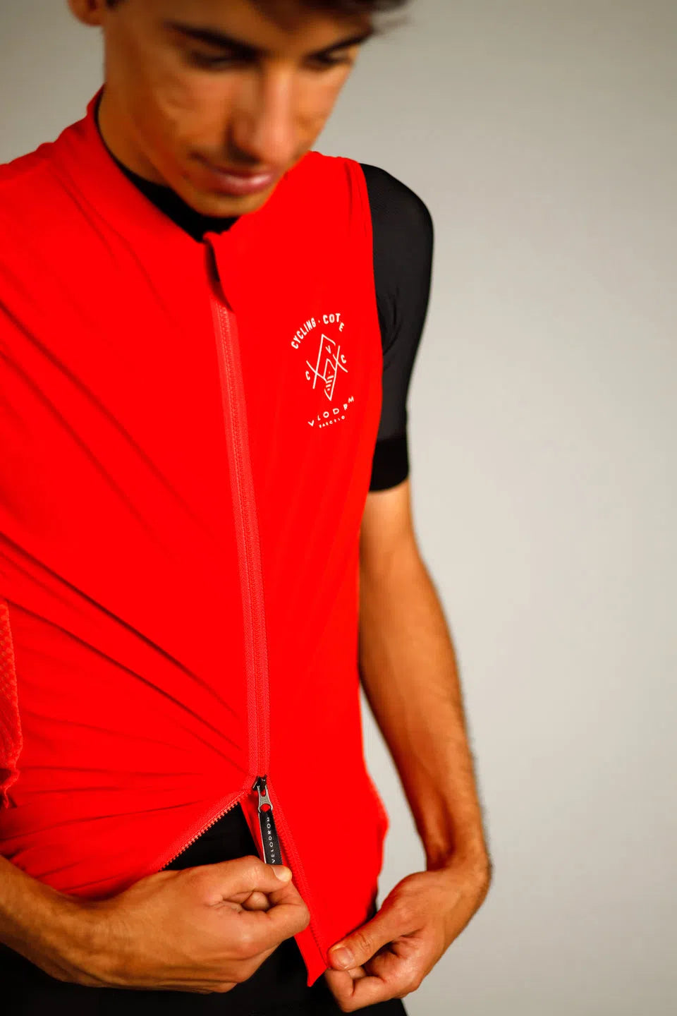VELODROM VCC Drifter Gilet - Deep Orange-Gilets-