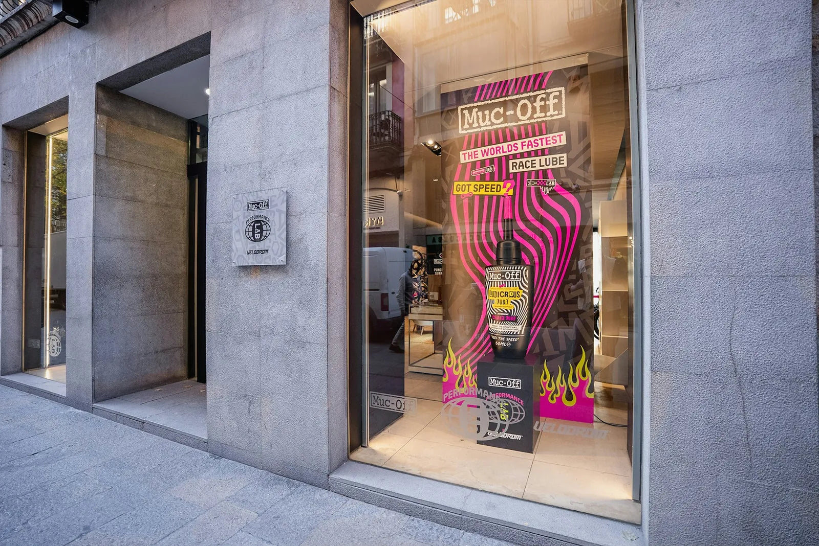 Muc-Off Performance Lab Girona by Velodrom