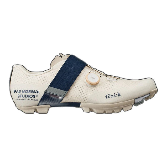 PAS NORMAL STUDIOS x Fizik Ferox Carbon - Off White