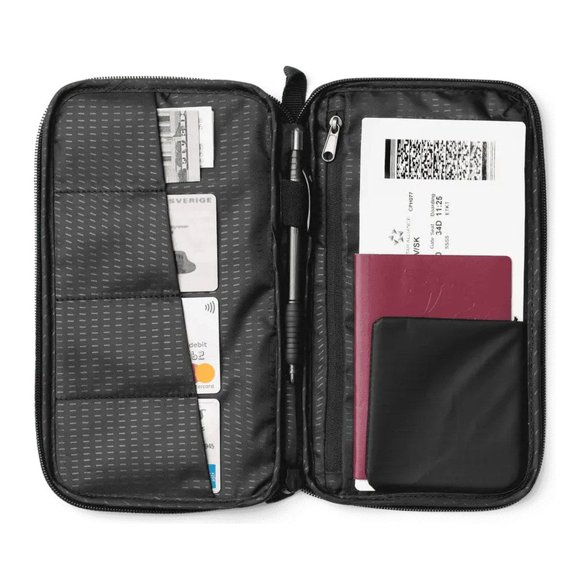 DB JOURNEY Essential Passport Cover - Black Out