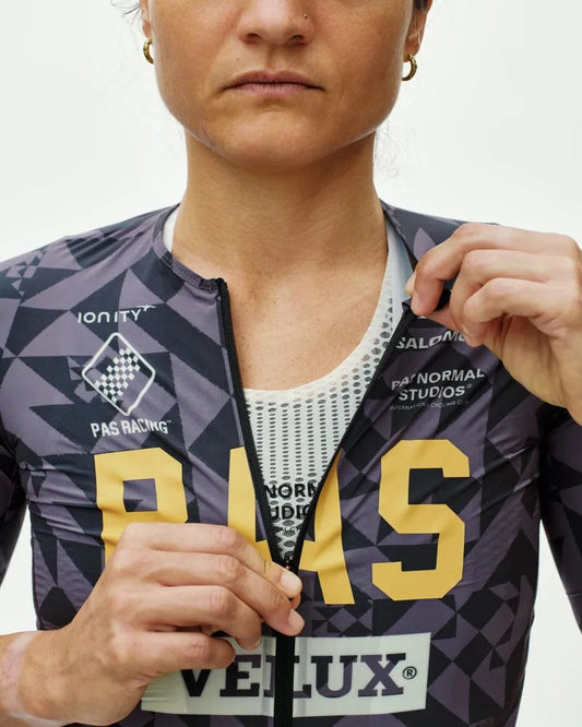 PAS NORMAL STUDIOS Mechanism Pro Women`s Jersey - AOP Origami Grey