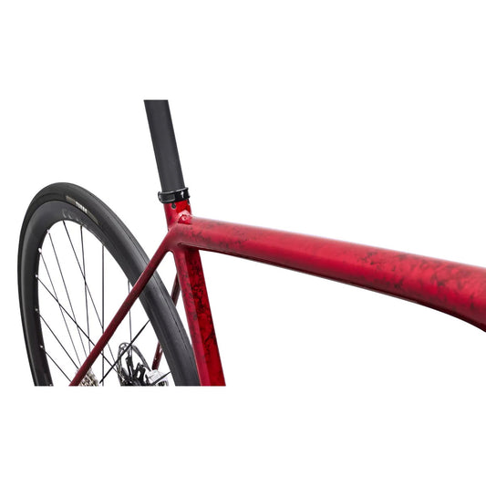 SPECIALIZED Aethos 2 Complete Road Bike SRAM RED AXS E1 2026 - SANDSTONE METALLIC BASE / RED TINT