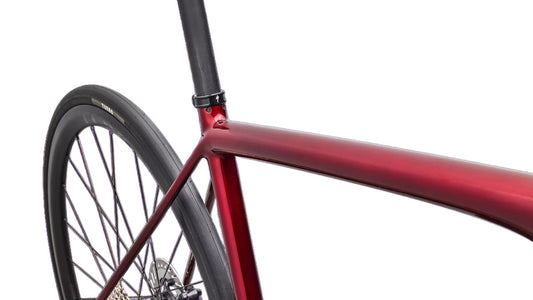 SPECIALIZED Aethos 2 PRO Complete Road Bike Shimano Ultegra DI2 2026 - GLOSS RED SKY / CHROME
