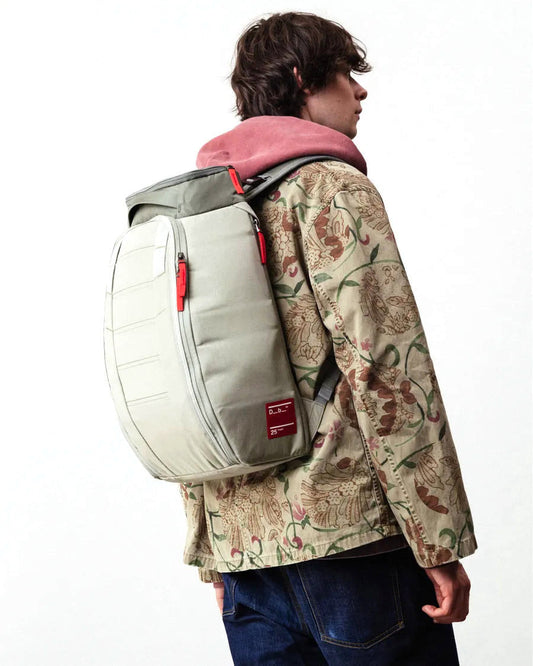 DB JOURNEY Hugger Backpack 25L - Basil Green