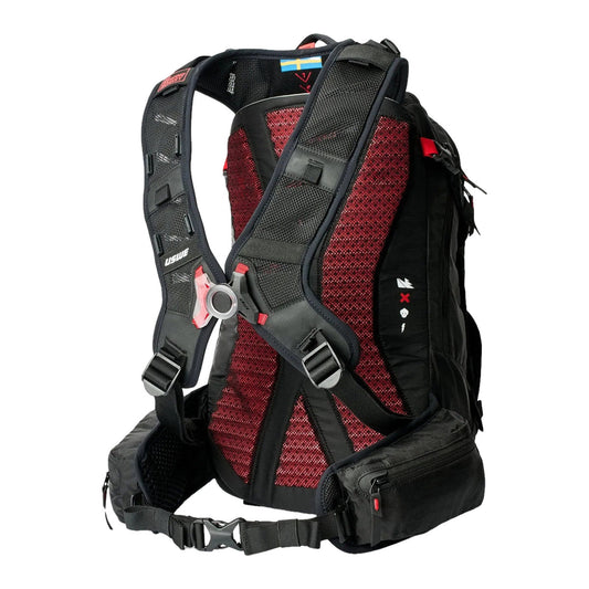 USWE ZIPPERED VST 16 BACKPACK - BLACK
