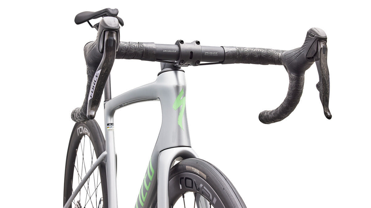 SPECIALIZED TARMAC SL9 EXPERT ROAD BIKE - SILVER DUST/POWDER LIME