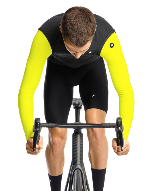 ASSOS EQUIPE R Spring Fall Vest S11 - Black