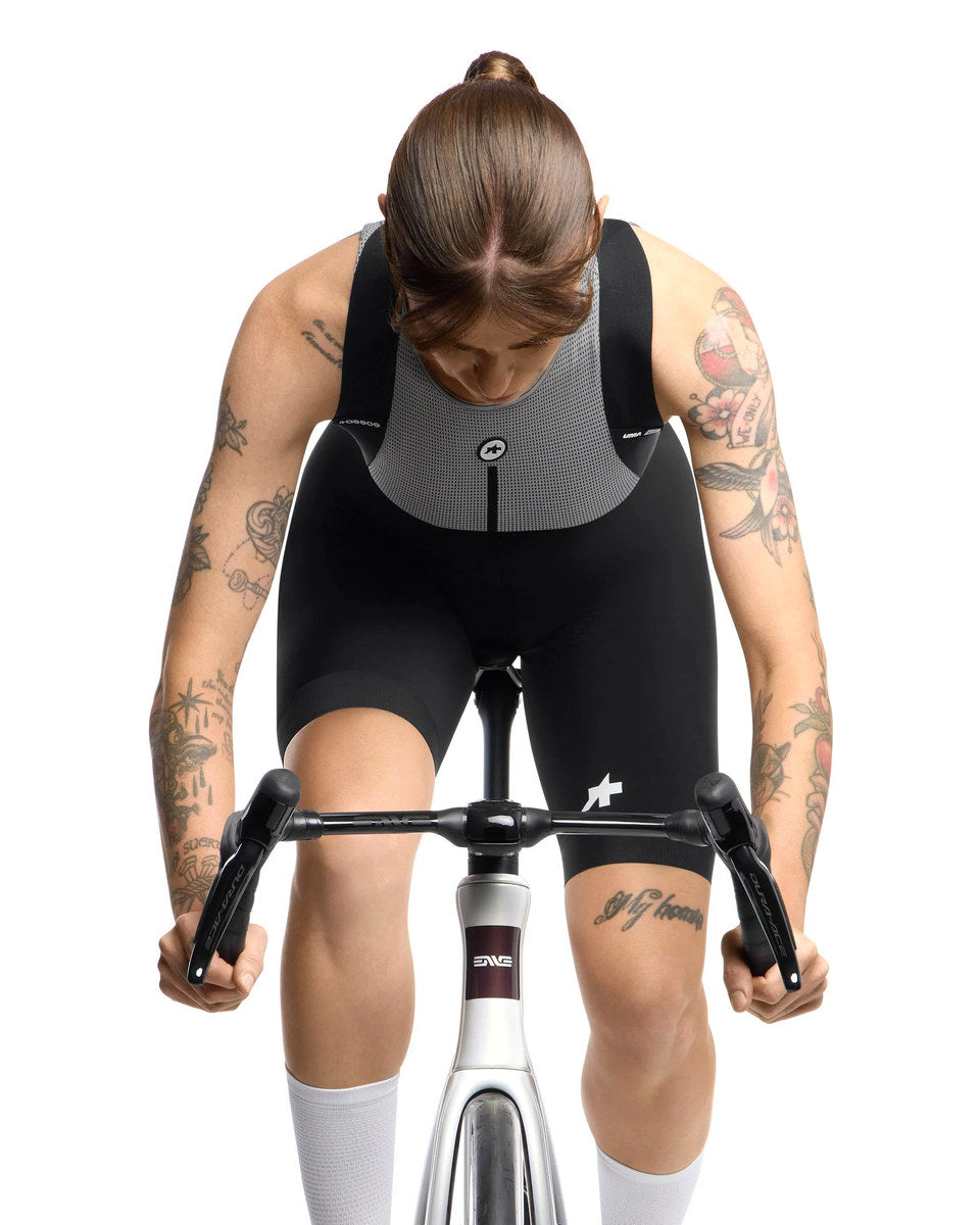 ASSOS UMA GT Women Bib Shorts S11 - Black