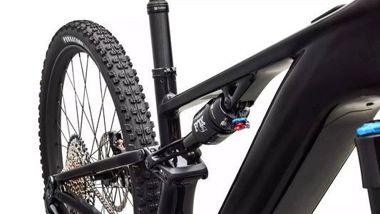 SPECIALIZED Turbo Levo R Expert - Gloss Carbon / Burnt Gold Metallic