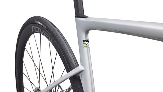SPECIALIZED TARMAC SL9 EXPERT ROAD BIKE - SILVER DUST/POWDER LIME