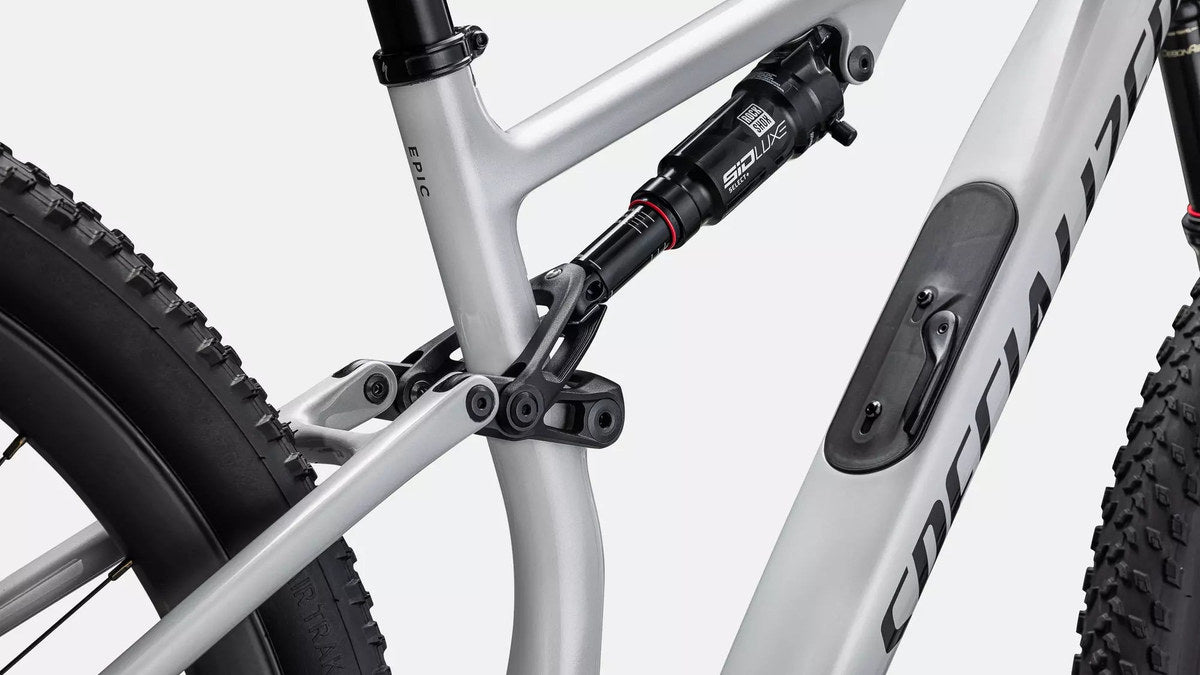 SPECIALIZED Epic 8 Expert 2026 Shimano GX Eagle AXS Mountain Bike - Gloss Dolomite Metallic / Obsidian