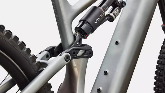 SPECIALIZED Levo 4 EVO Pro - Satin Shadow / Silver Dust