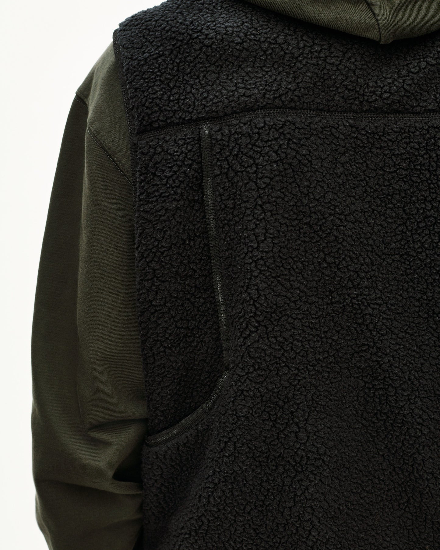 PAS NORMAL STUDIOS Off Race Pile Fleece Chaleco de ciclisme - Negre
