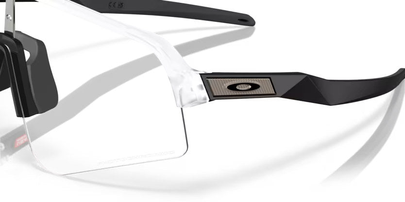 OAKLEY Sutro Lite Sweep - Photochromatic Matte Clear