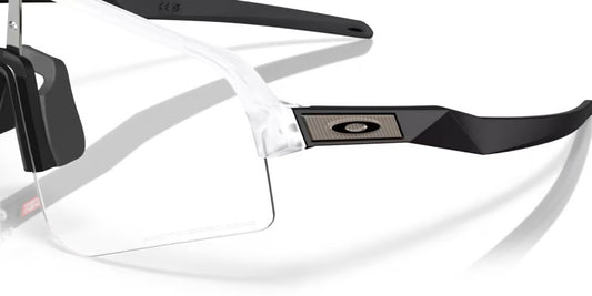 OAKLEY Sutro Lite Sweep - Photochromatic Matte Clear