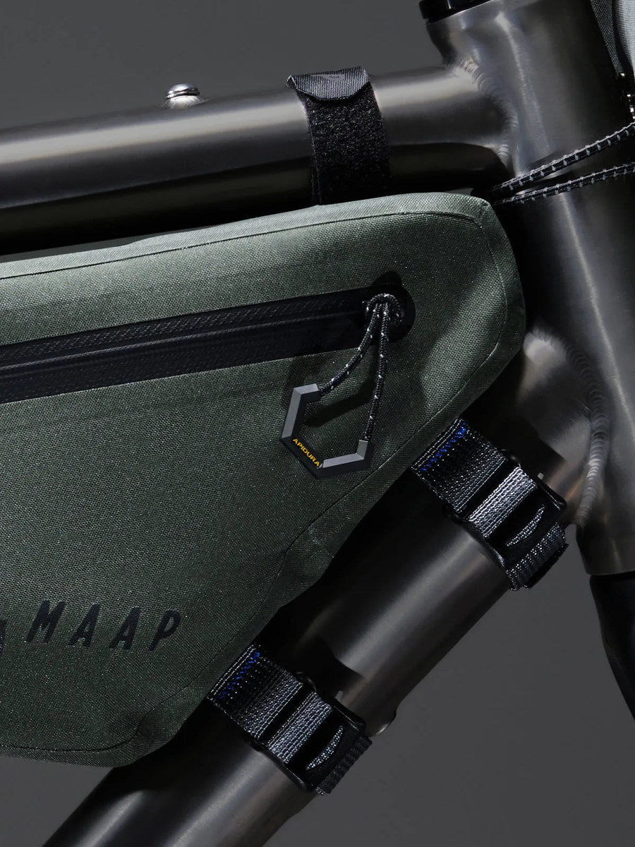 MAAP MAAP x Apidura Frame Pack 4 L - Loam