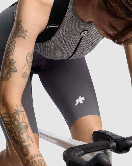 ASSOS DYORA R Bib Shorts S11 - Grey