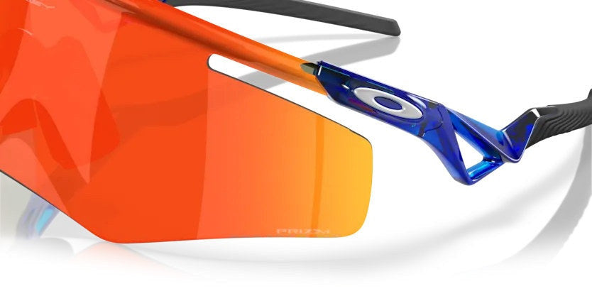 OAKLEY QNTM Kato Eyewear - Crystal Blue Prizm Ruby
