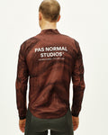 PAS NORMAL STUDIOS Mechanism Stow Away Jaqueta - AOP Light brown