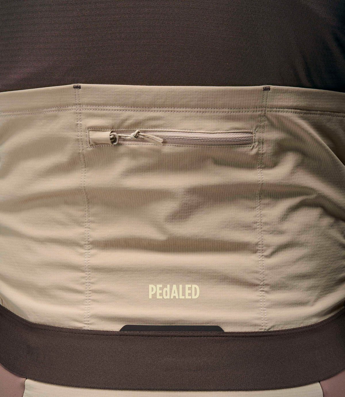 PEDALED ODYSSEY WINDSTOPPER MERINO DRES - RAISIN PURPLE