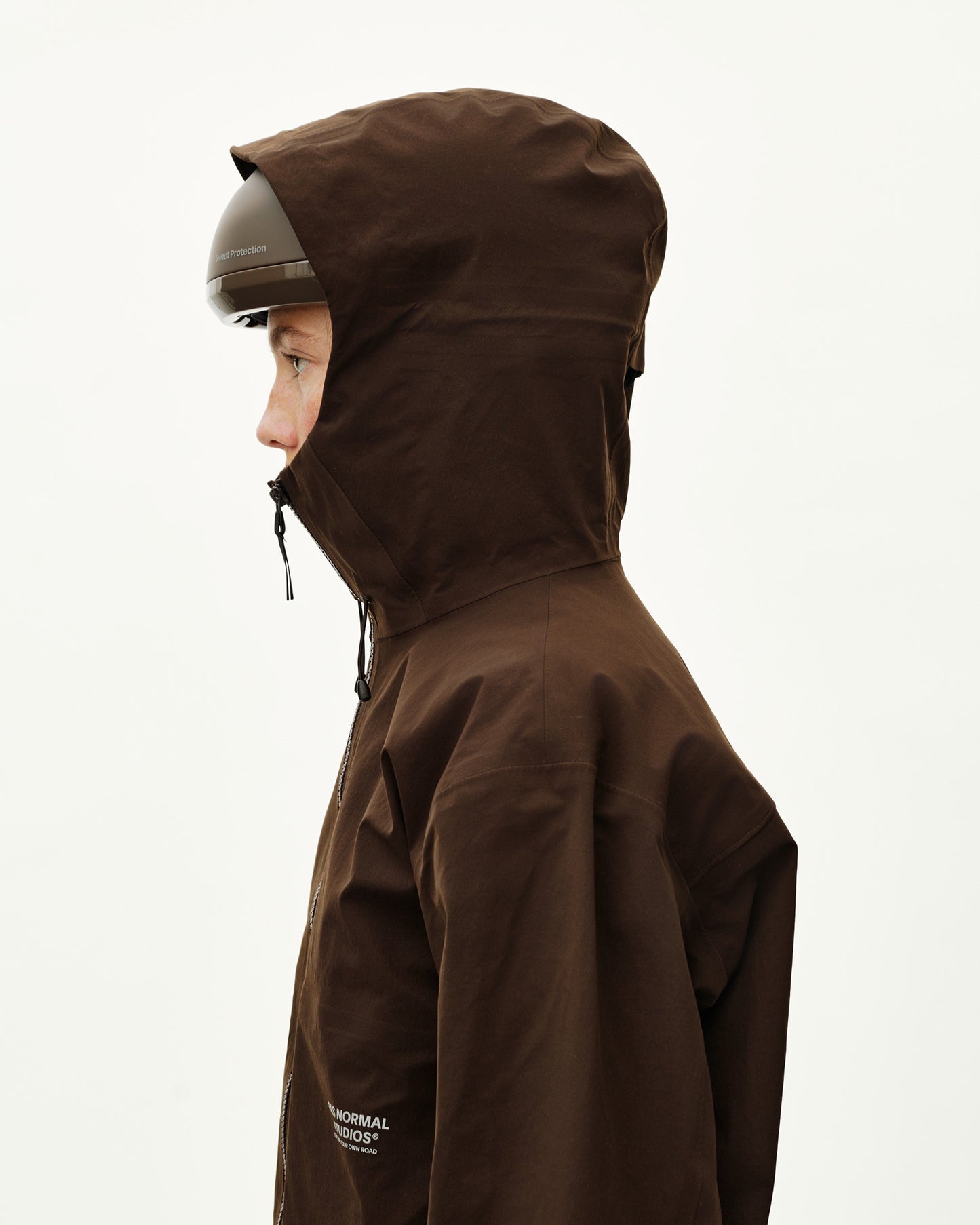 PAS NORMAL STUDIOS Off Race 3L Shell Chaqueta - Dark Coffee