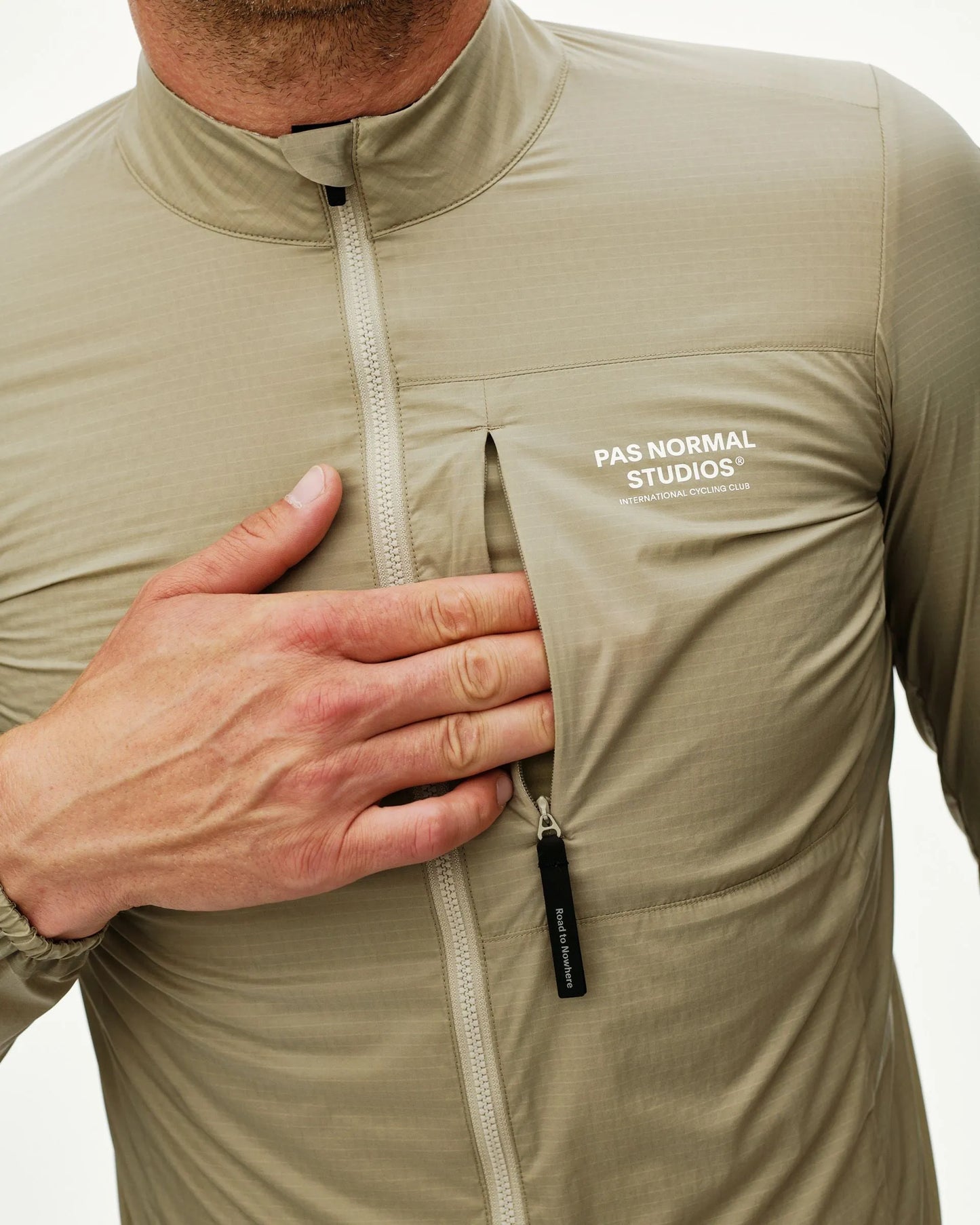PAS NORMAL STUDIOS Essential Insulated Chaqueta - Grey Sage
