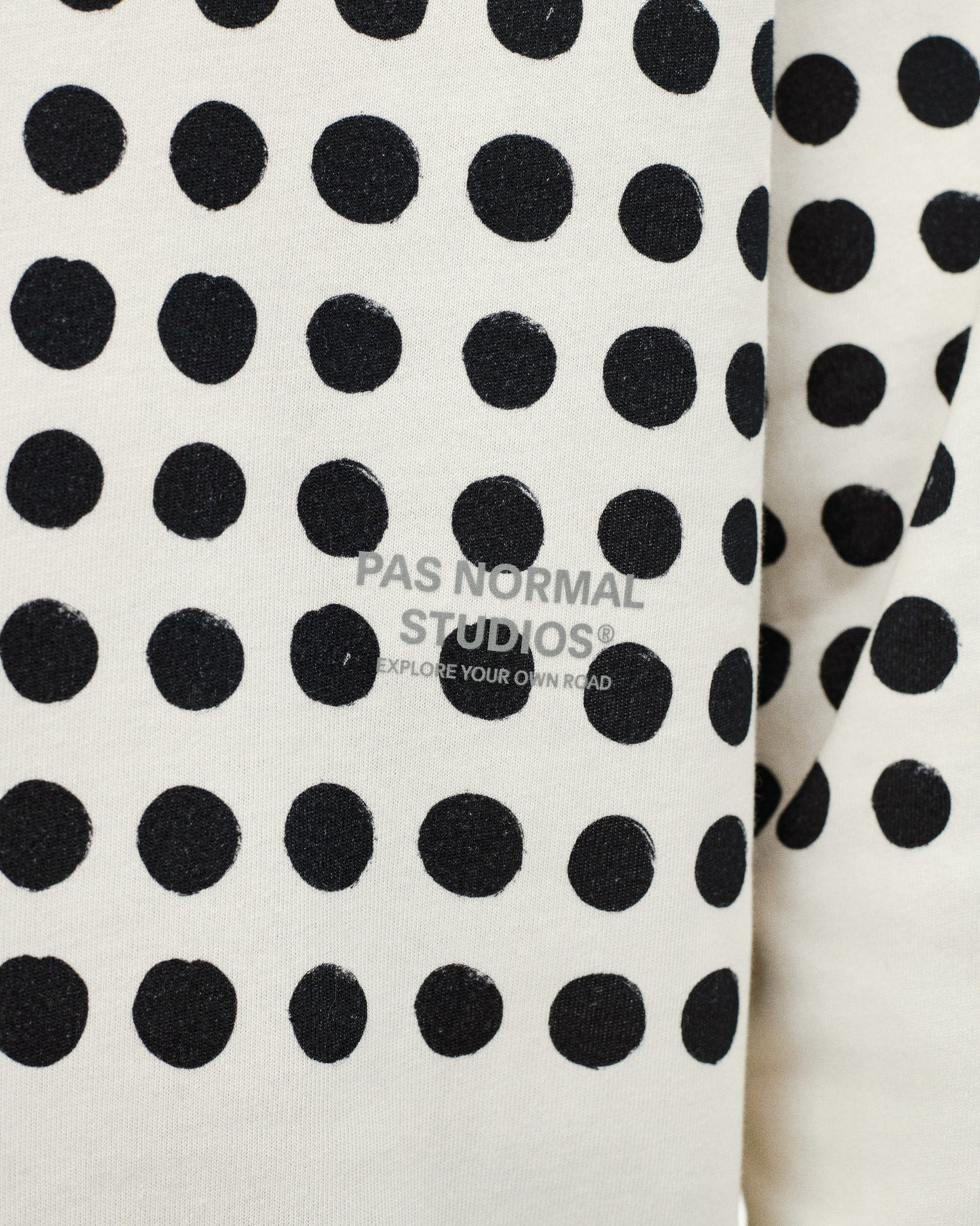 PAS NORMAL STUDIOS Off Race Graphic Manga Larga Camiseta - Off Blanco