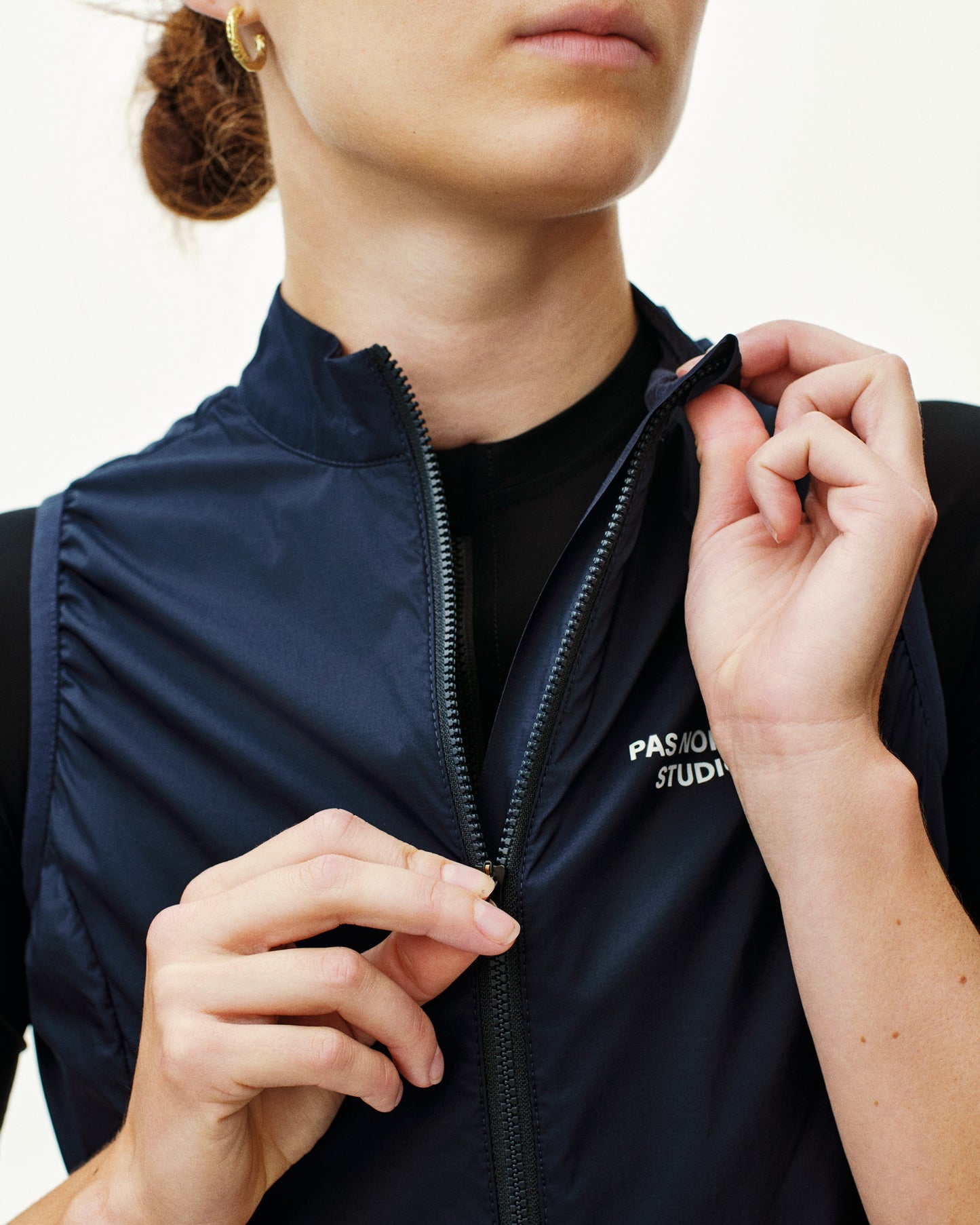 PAS NORMAL STUDIOS Dona Essential Insulated Chaleco de ciclisme - Navy