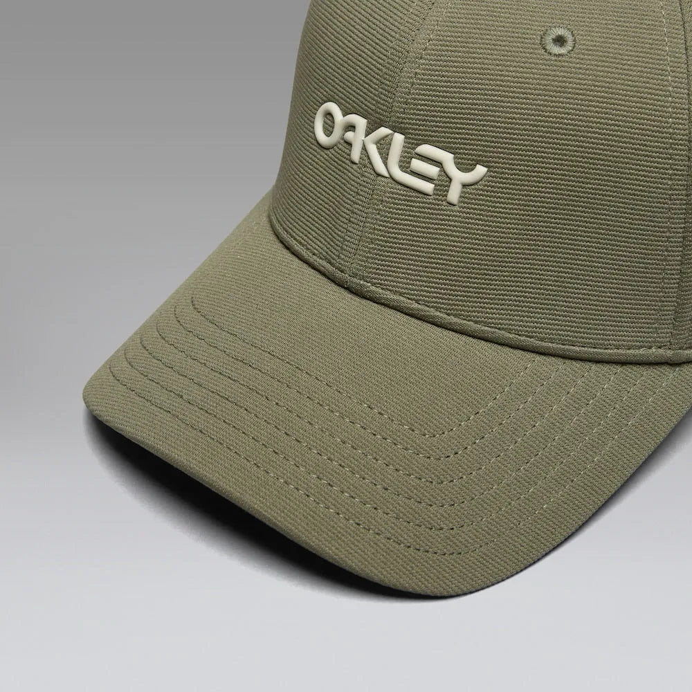 OAKLEY 6 Panel Stretch Metallic Hat - Deep Olive/Mist