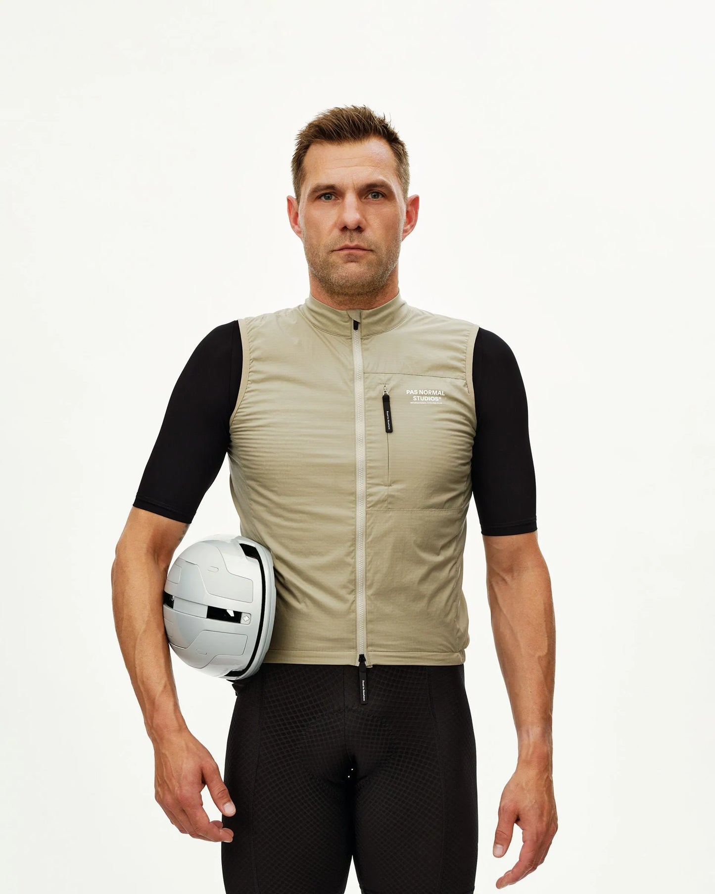 PAS NORMAL STUDIOS Essential Insulated Chaleco de ciclismo - Grey Sage