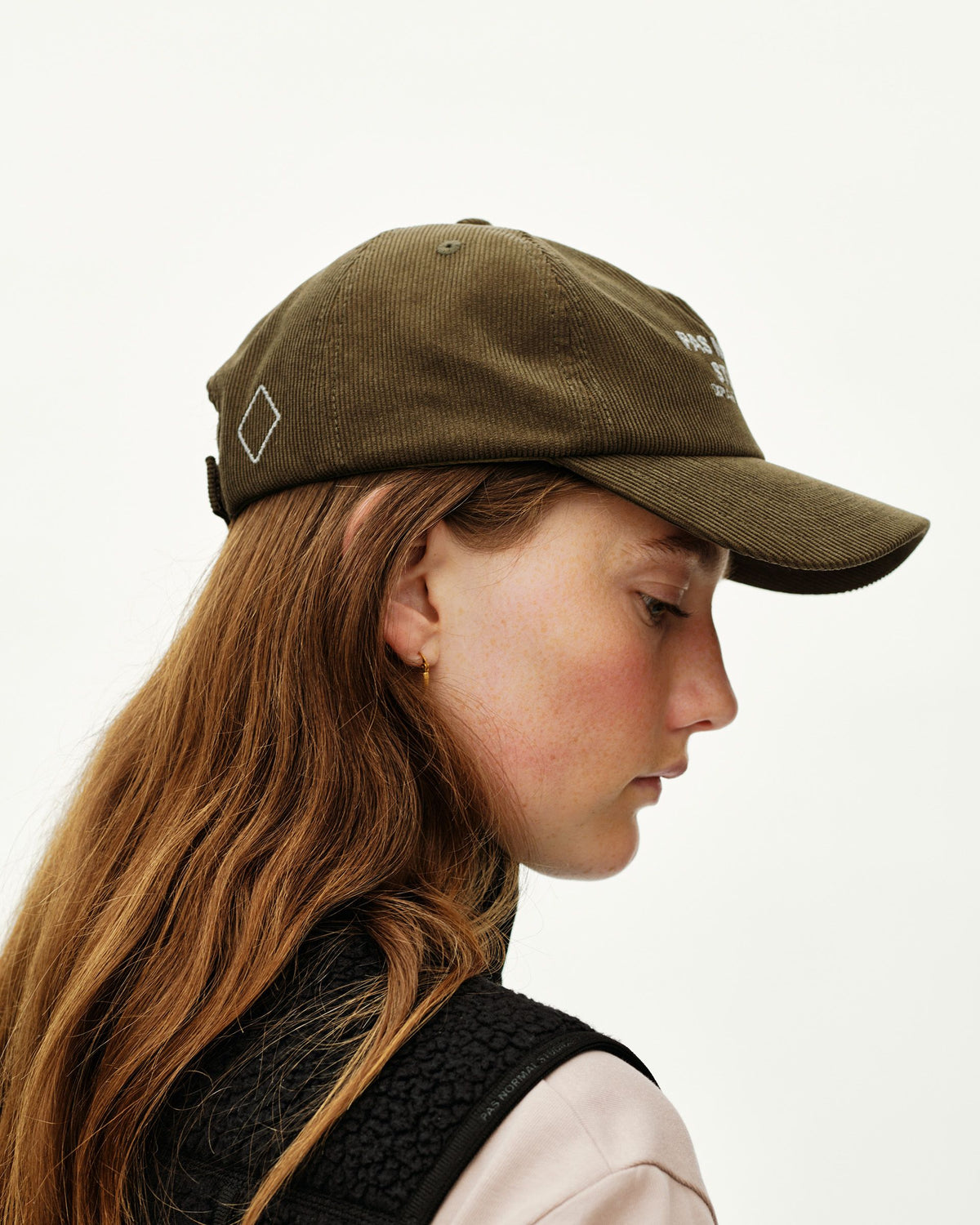 PAS NORMAL STUDIOS OFF-RACE TECH CORDUROY Casquette - DEEP OLIVE