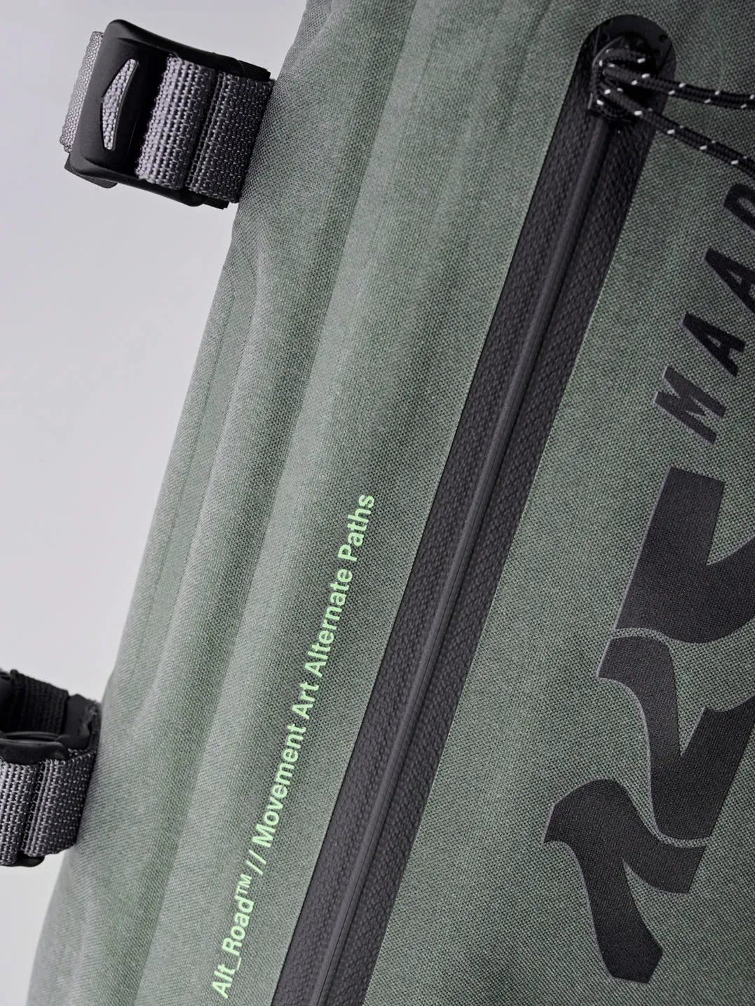 APIDURA X MAAP Handlebar Bag - Loam