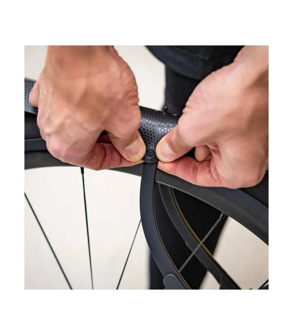 ASS SAVERS Win Wing Road 2 Rear Fender Stealth - Black