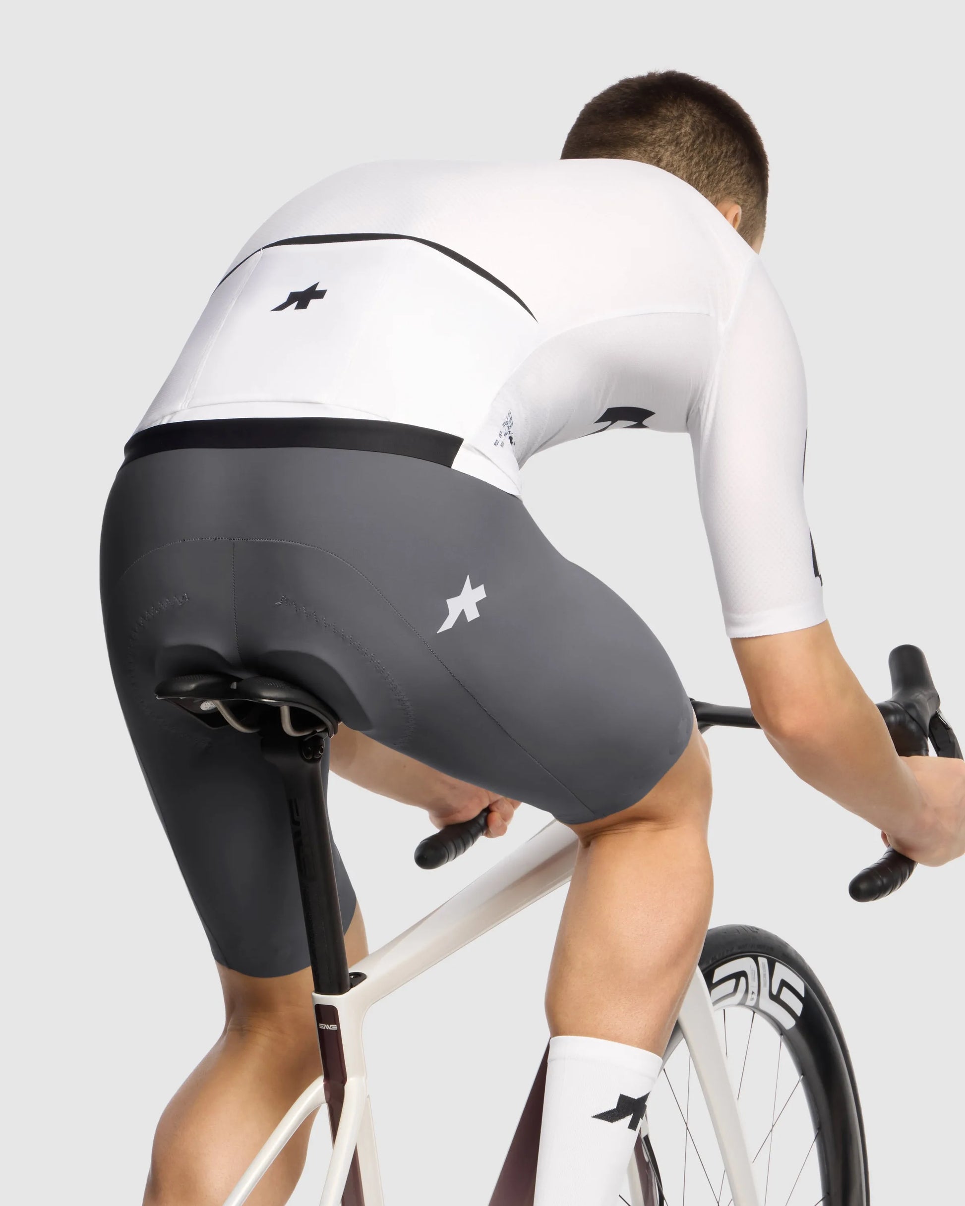 ASSOS EQUIPE R Jersey S11 OGAT - White