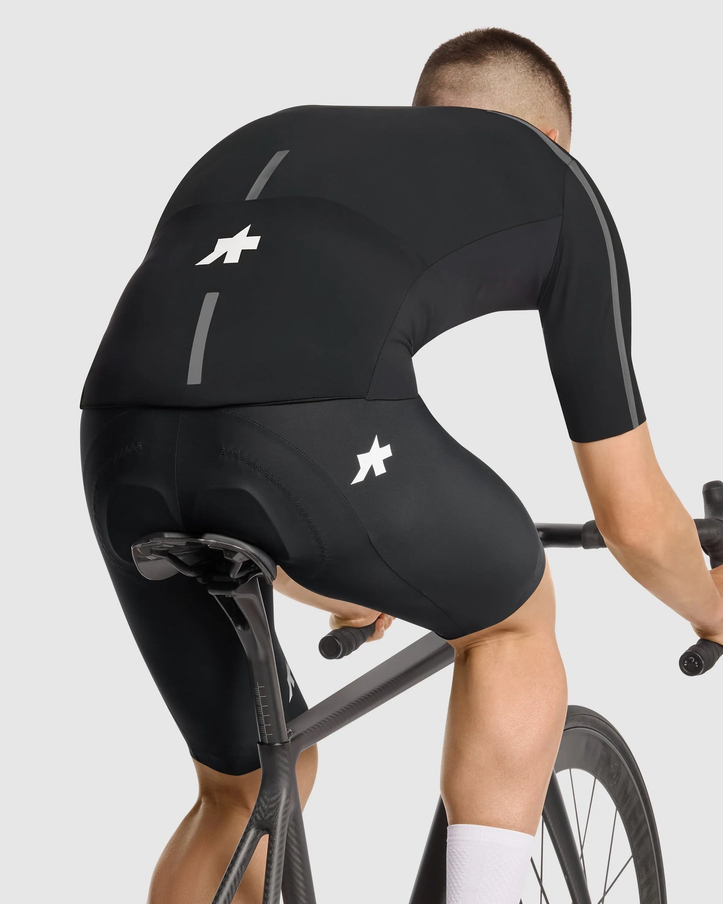 ASSOS EQUIPE R Thermo Rain Jersey S11 - Black
