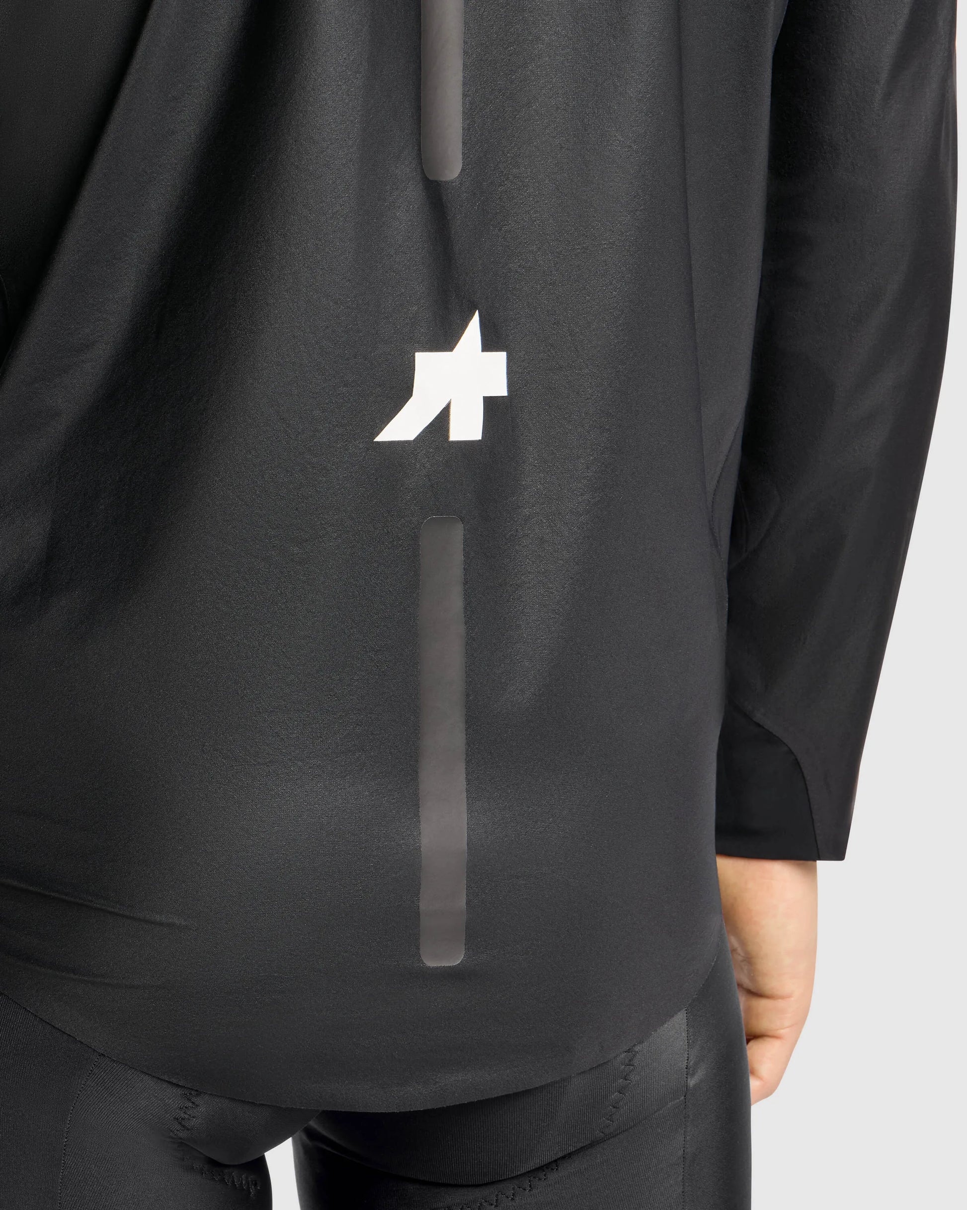 ASSOS EQUIPE RS Schlosshund Rain Jacket S11 - Black