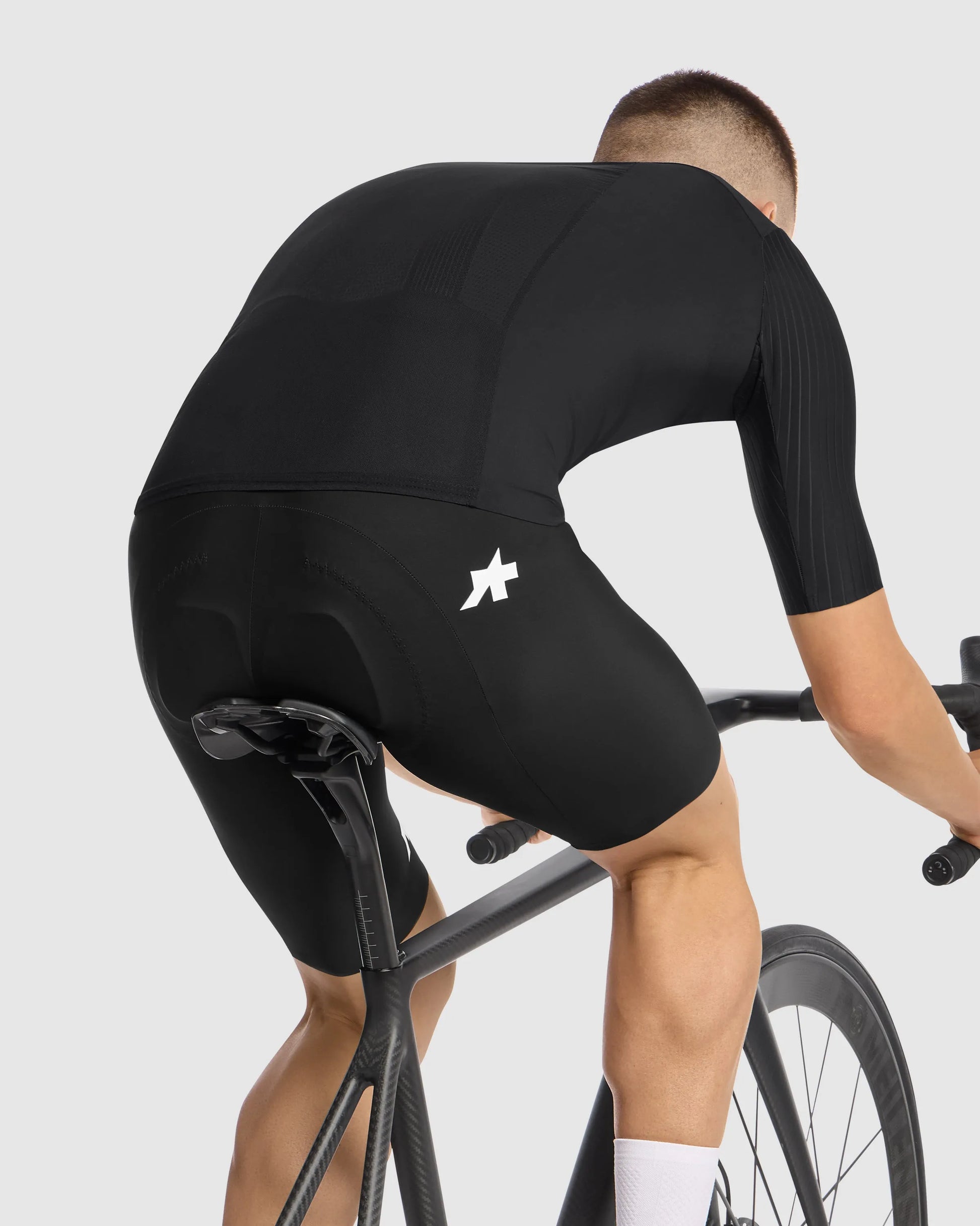 ASSOS EQUIPE RS Shell Trikot S11 - Schwarz