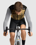 ASSOS TACTICA Shell Vest T5 - Brown