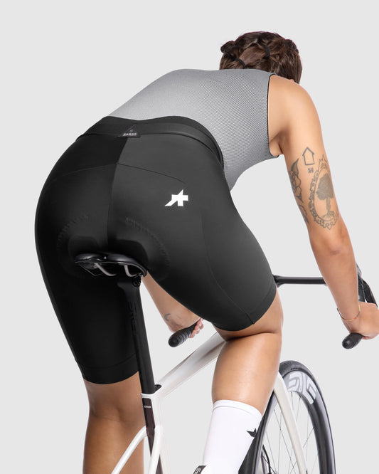 ASSOS UMA GT Half Shorts S11 Long - Black