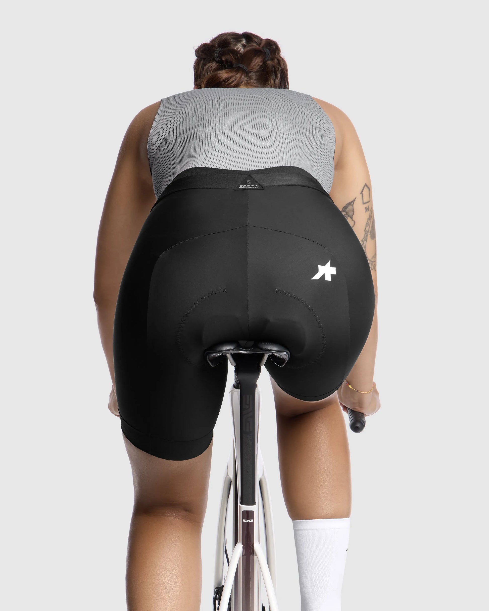 ASSOS UMA GT Half Shorts S11 Short - Black