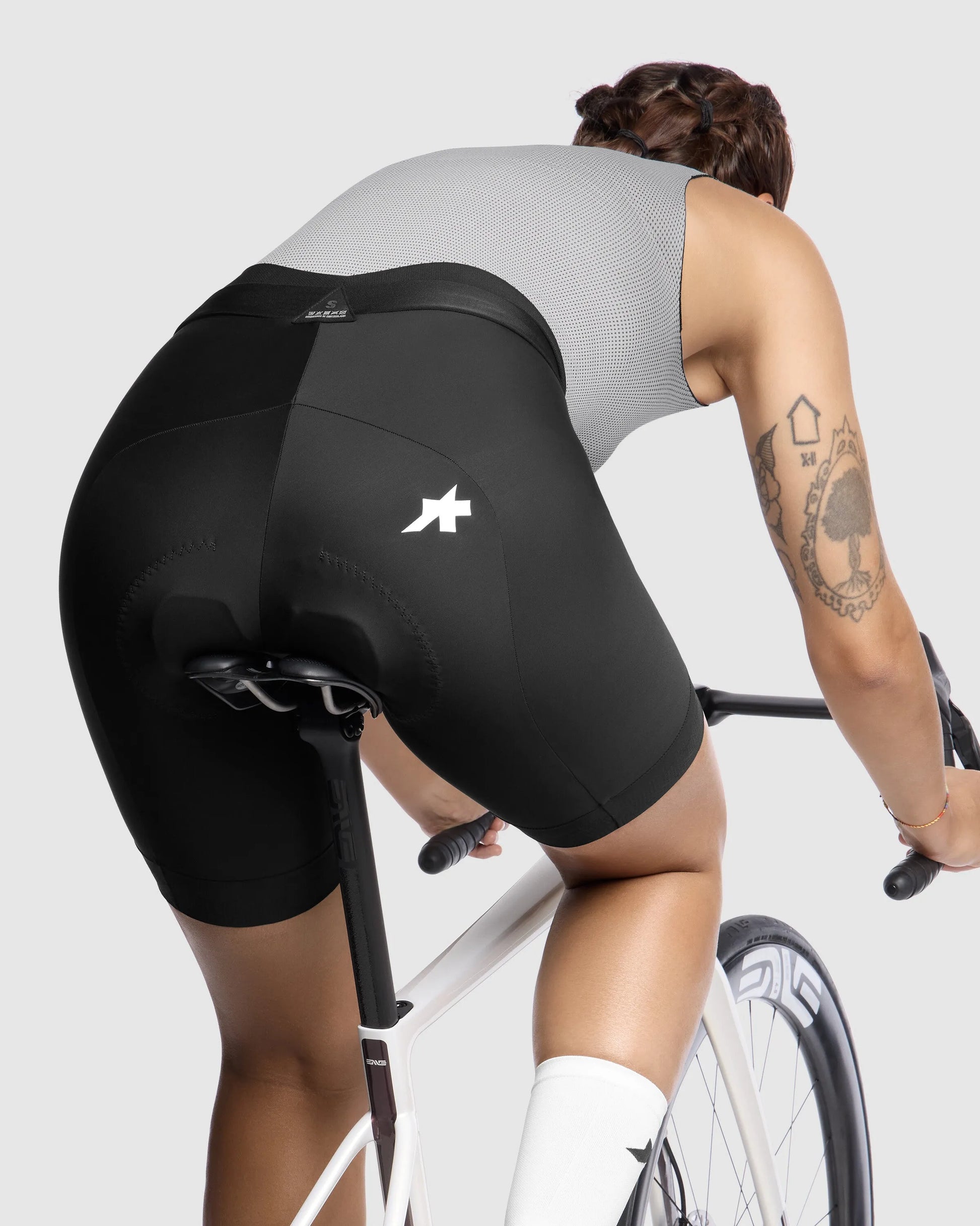 ASSOS UMA GT Half Shorts S11 Short - Black