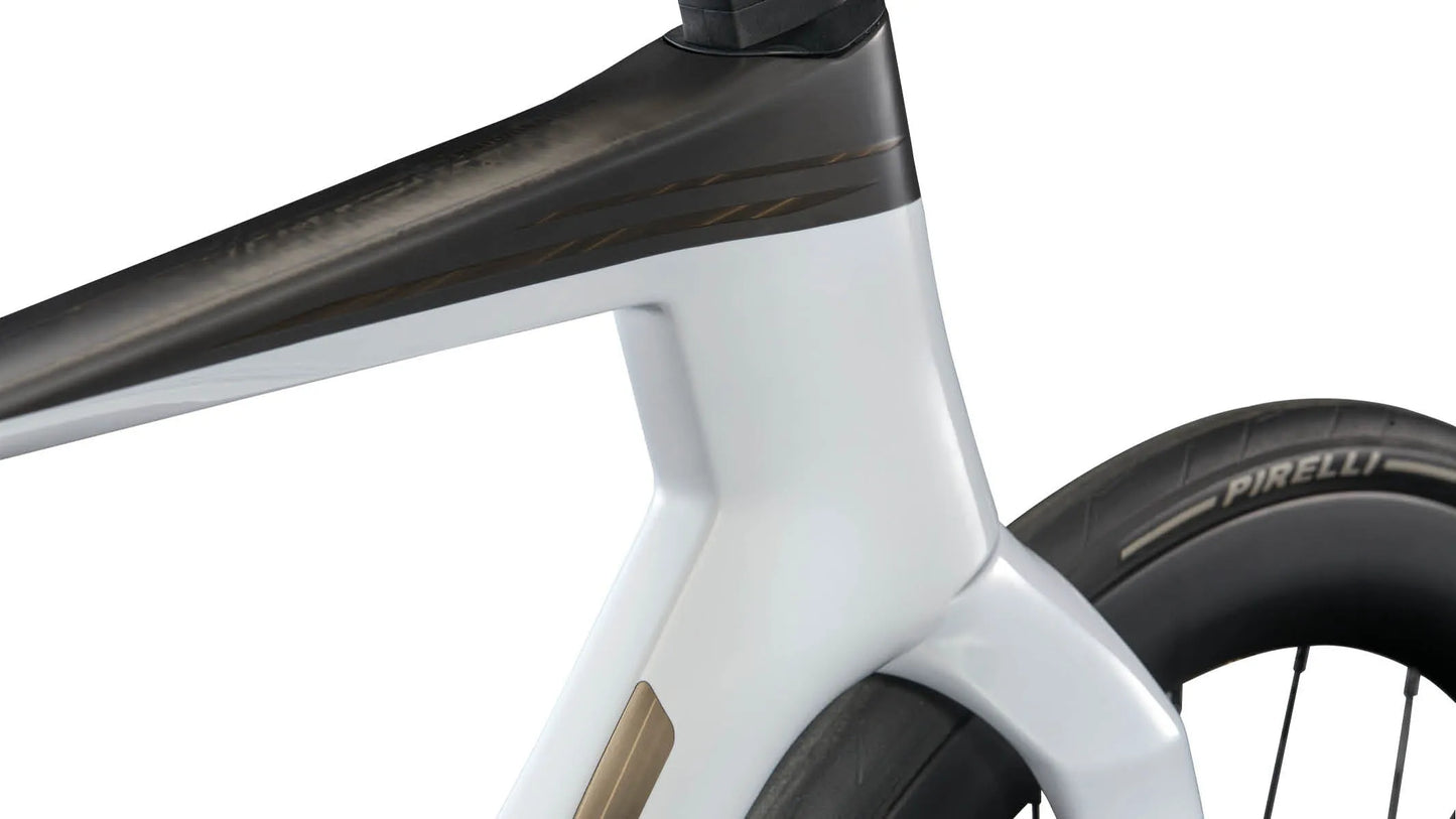 BMC Teammachine R 01 Two Road Bike - Off-White / Carbon