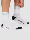 CAFÉ DU CYCLISTE Dotted Socks - White