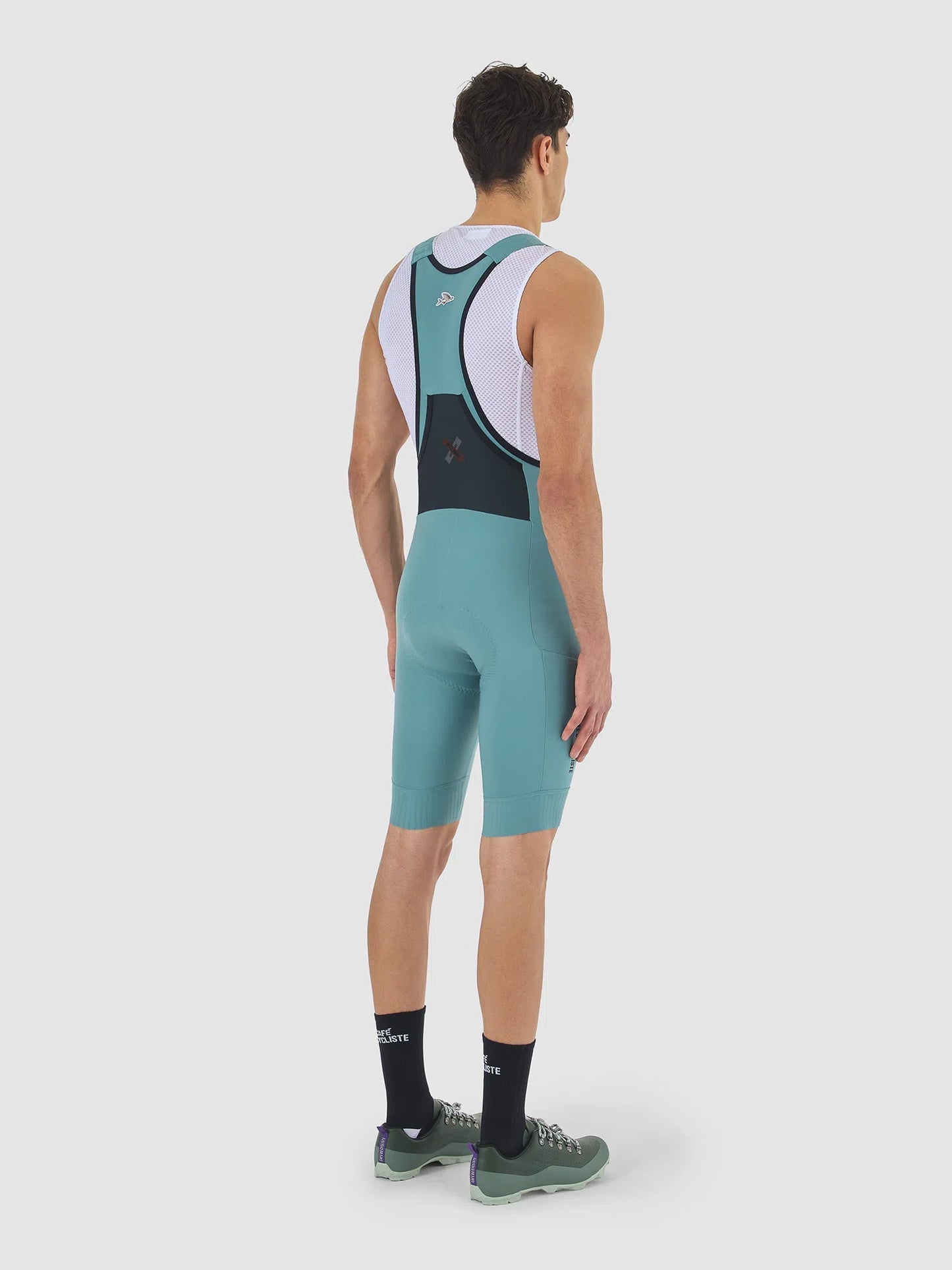 CAFE DU CYCLISTE Eva V2 Outlands Cargo Bib Shorts - Deep Water